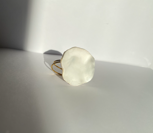 Oyster Ring