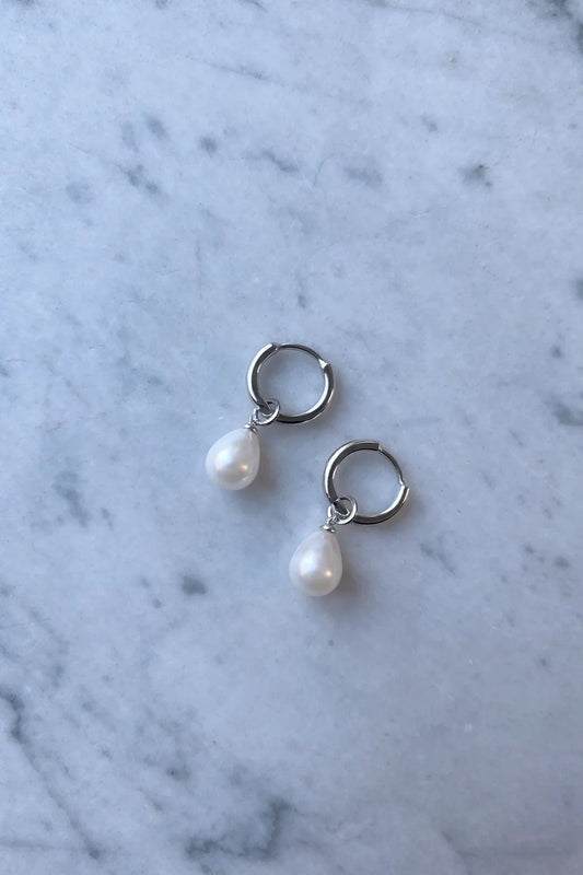 HUGGIE X PEARL SILVER