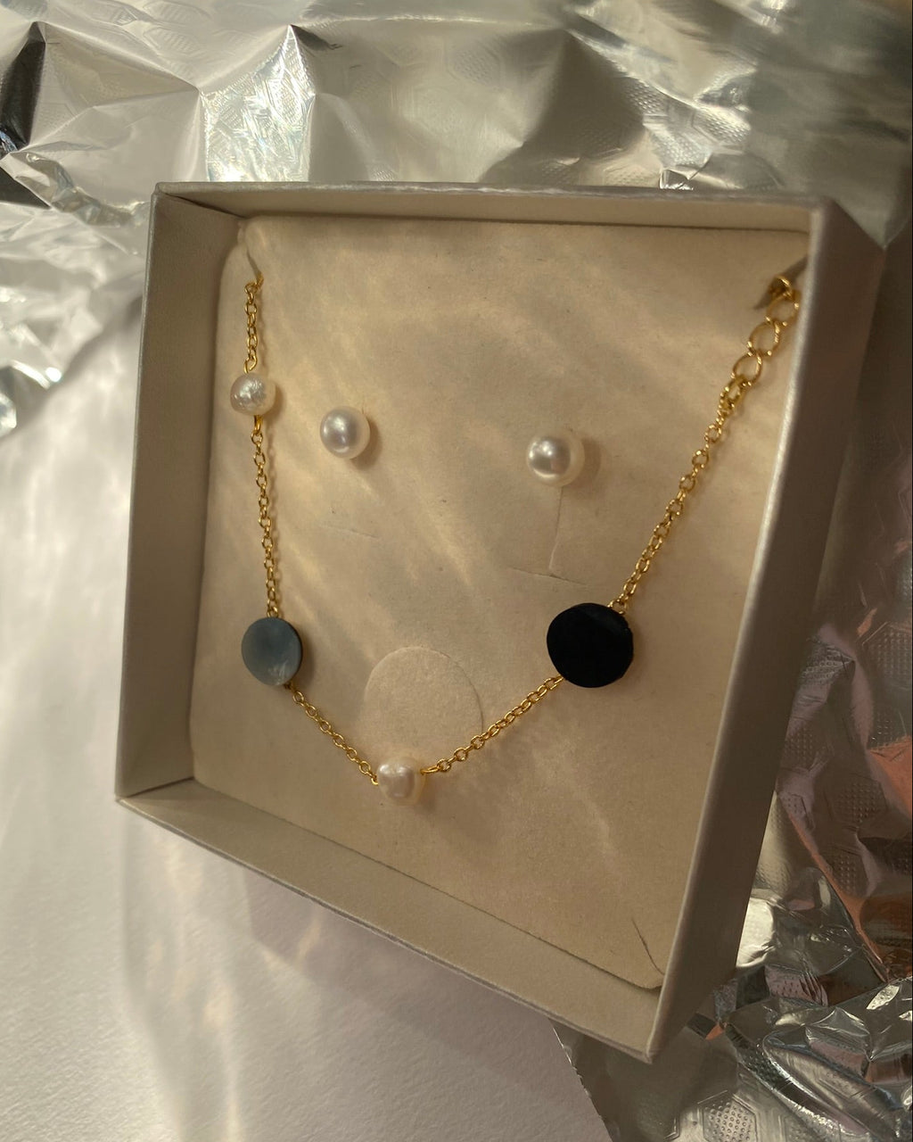 PEARL STUD GOLD