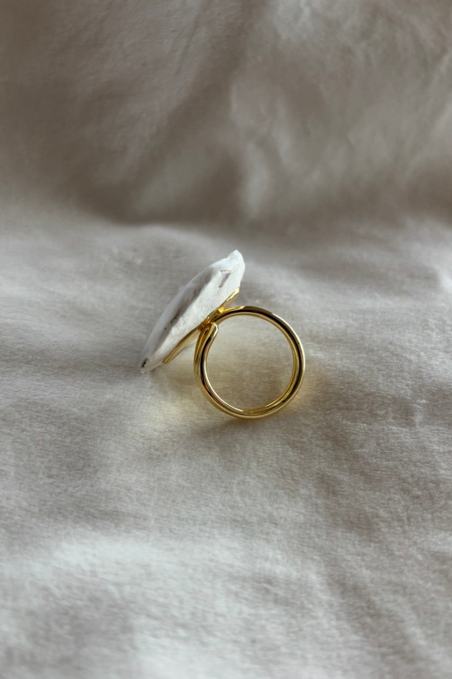 Oyster Ring Gold