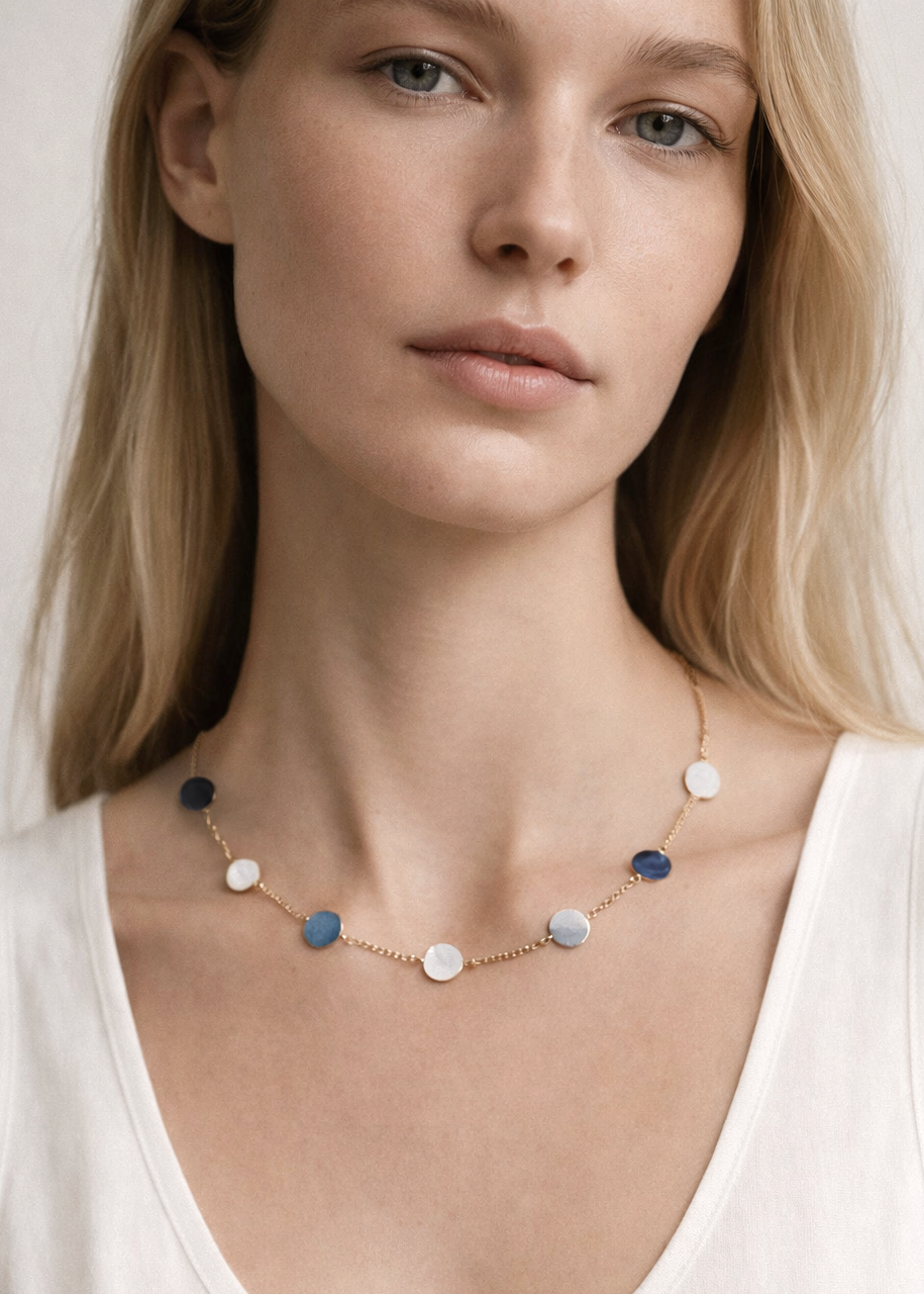 Symphony Necklace Gold