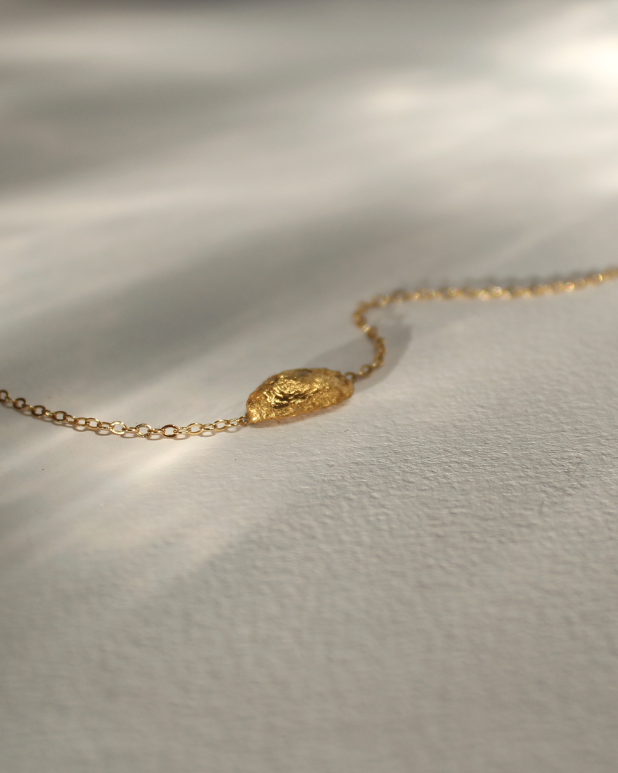 Baby Mussel Gold