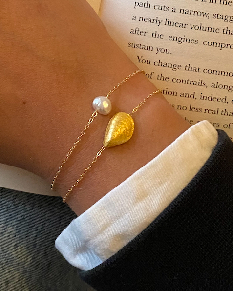 Baby Mussel Gold