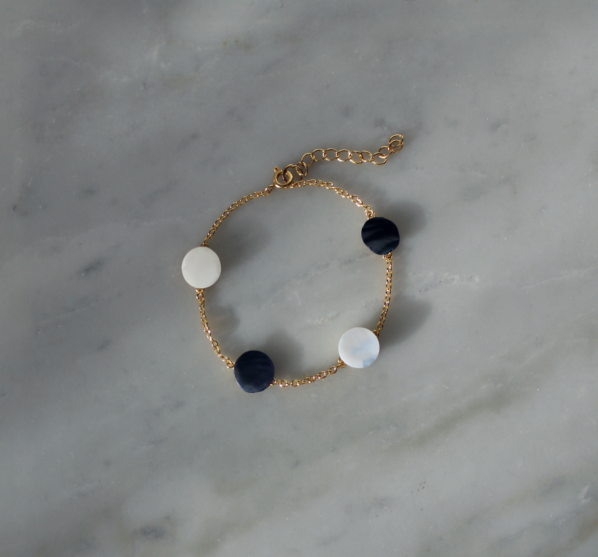 Symphony Bracelet Gold